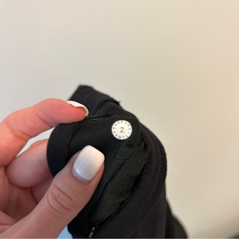 Lululemon Box It Out Jogger 28” Black Size 2 - Picture 15 of 15